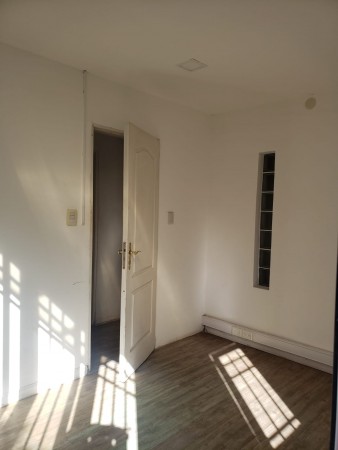 Venta de casa en Castelar Norte