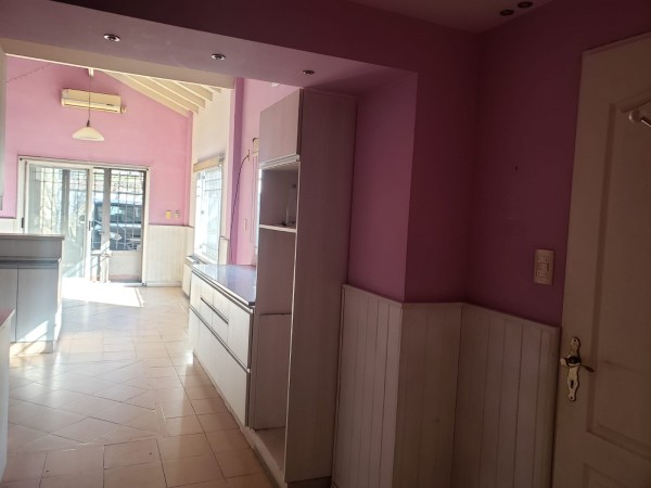 Venta de casa en Castelar Norte