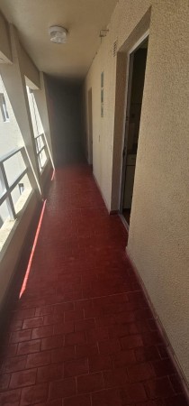Venta de departamento mono ambiente en el centro de Pinamar
