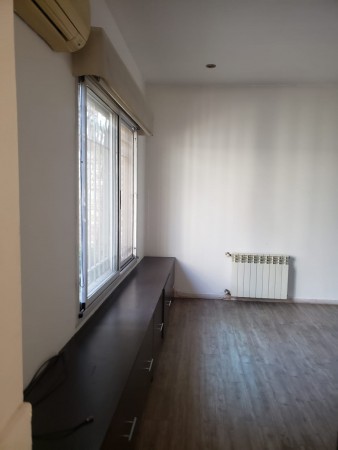Venta de casa en Castelar Norte