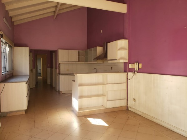 Venta de casa en Castelar Norte