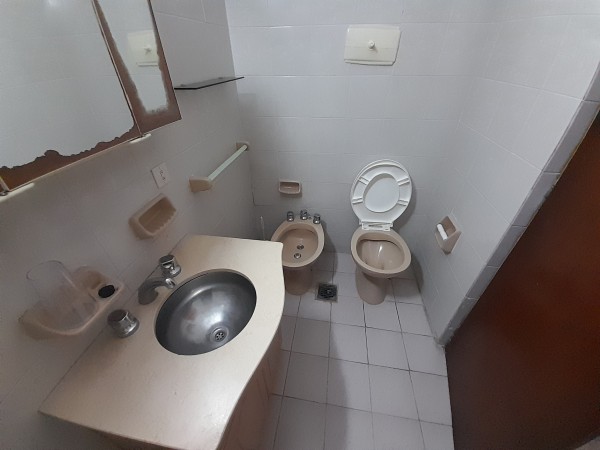 Venta departamento Villa Gesell 4 ambientes zona centro