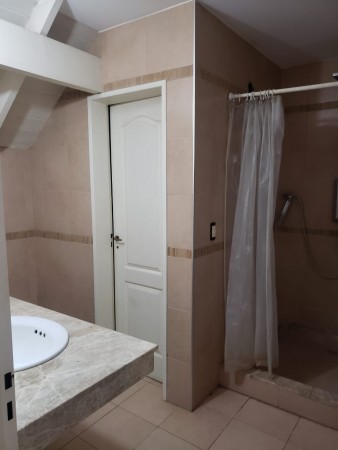 Venta de casa en Castelar Norte