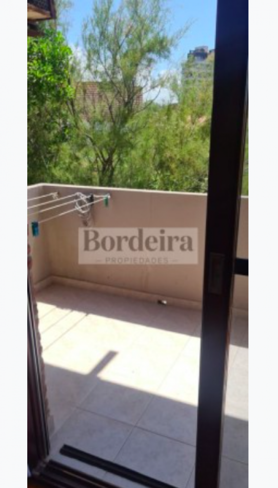 Venta departamento en Pinamar