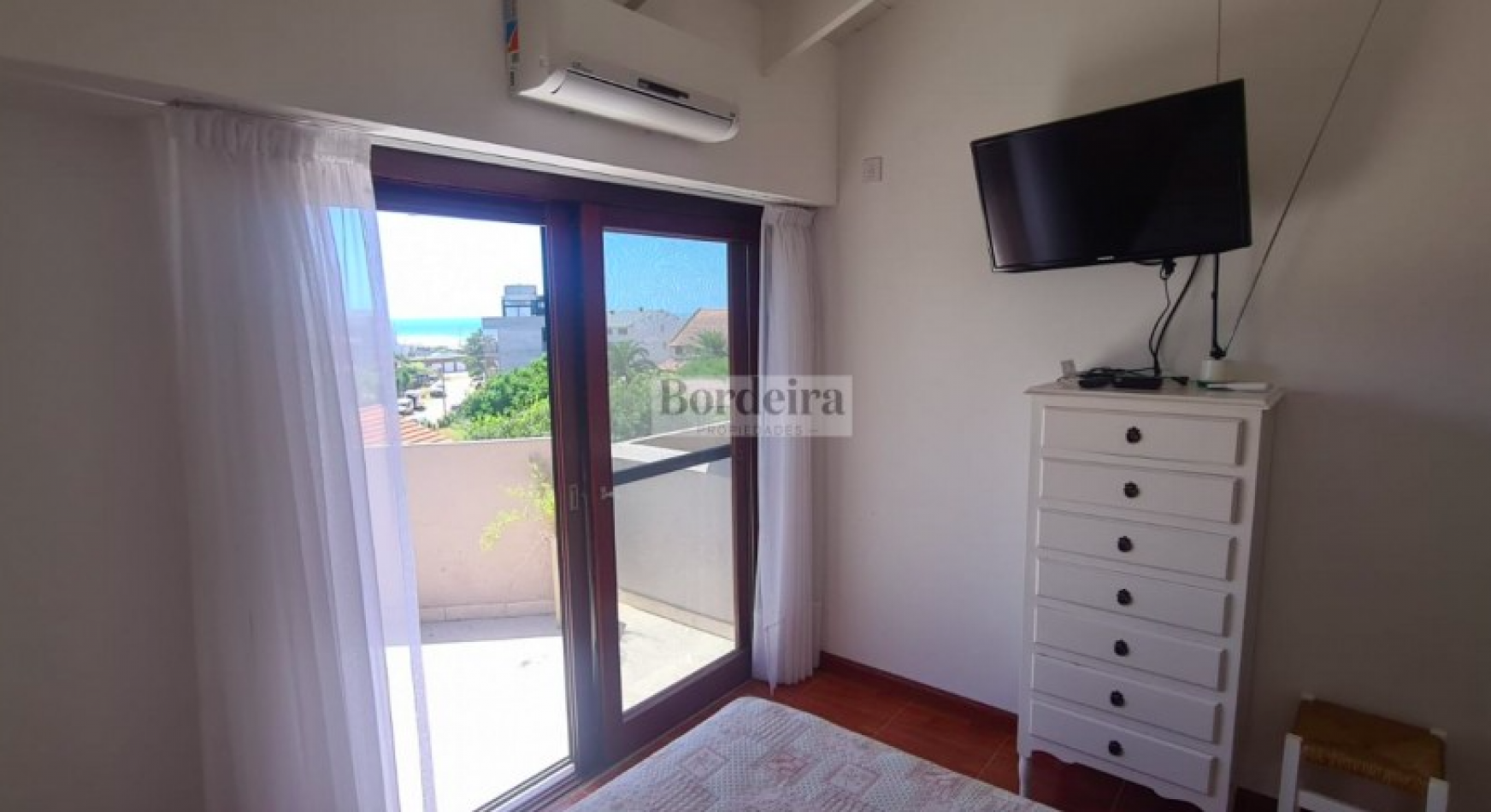 Venta departamento en Pinamar