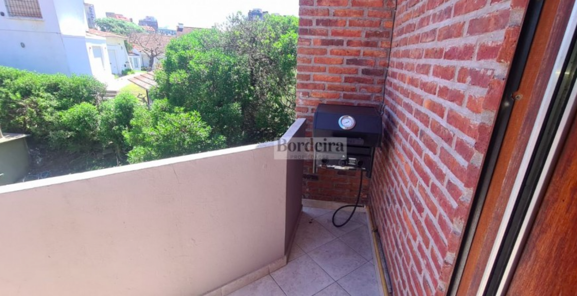 Venta departamento en Pinamar