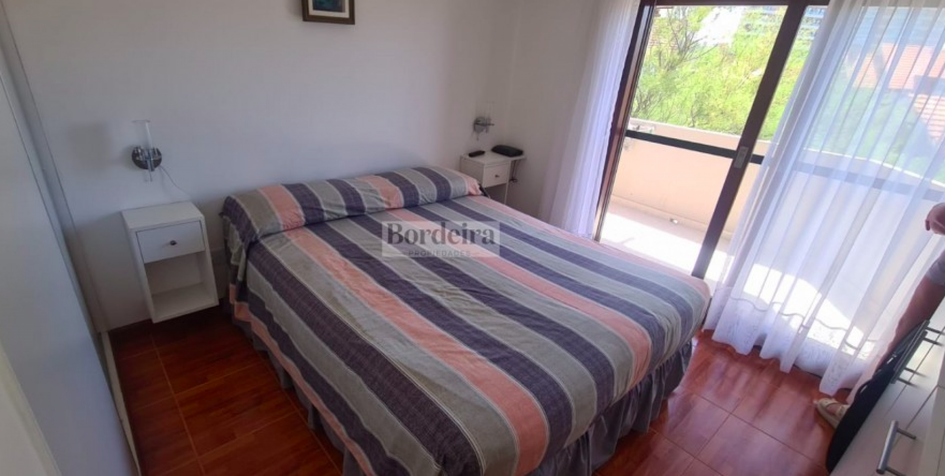 Venta departamento en Pinamar