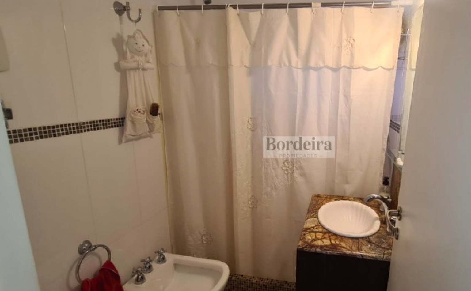 Venta departamento en Pinamar