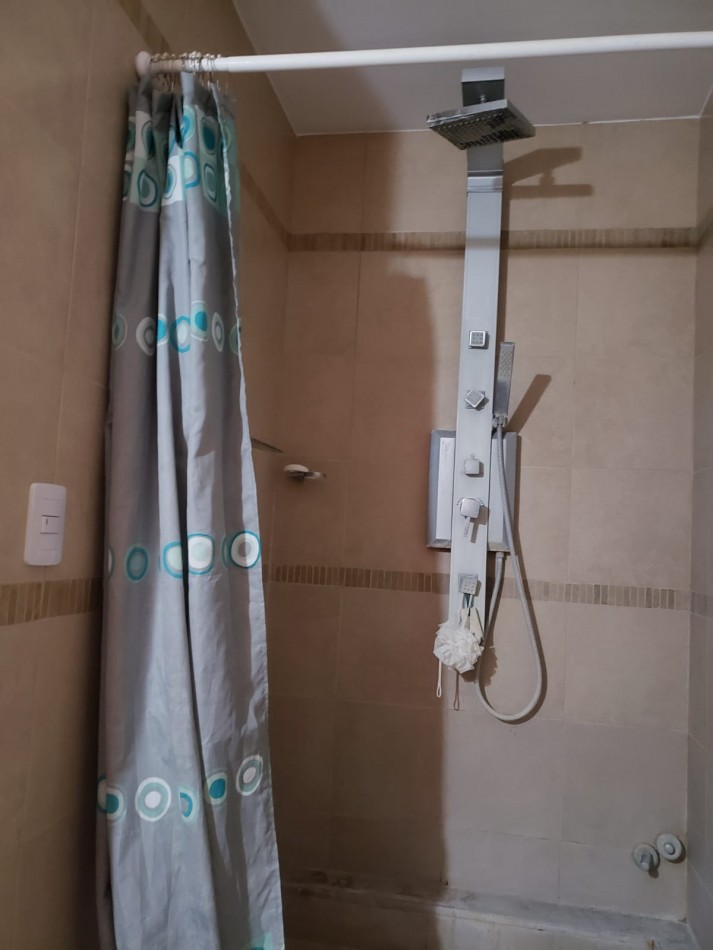 Venta de casa en Castelar Norte