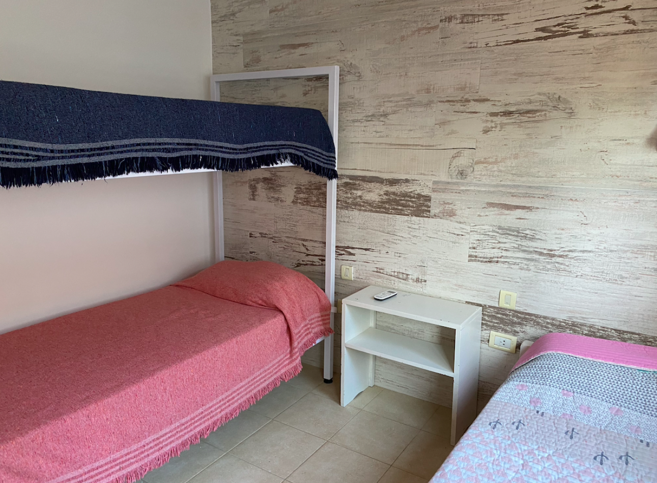 Alquiler temporal triplex con pileta Pinamar Chico