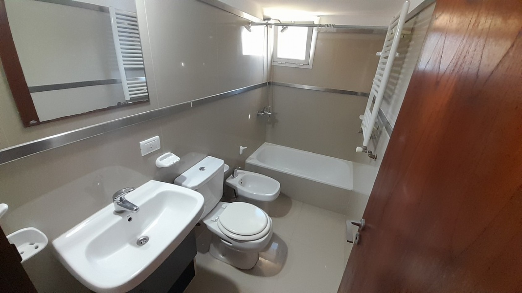 Venta departamento Villa Gesell Zona Norte Cochera Terraza
