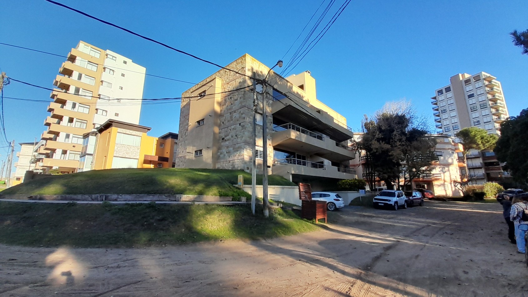 Venta departamento Villa Gesell Zona Norte Cochera Terraza