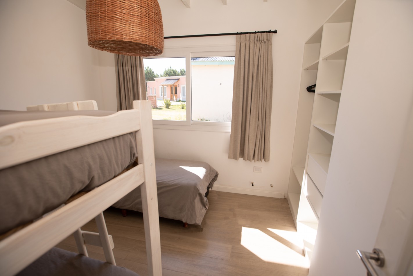 ALQUILER CASA COSTA ESMERALDA