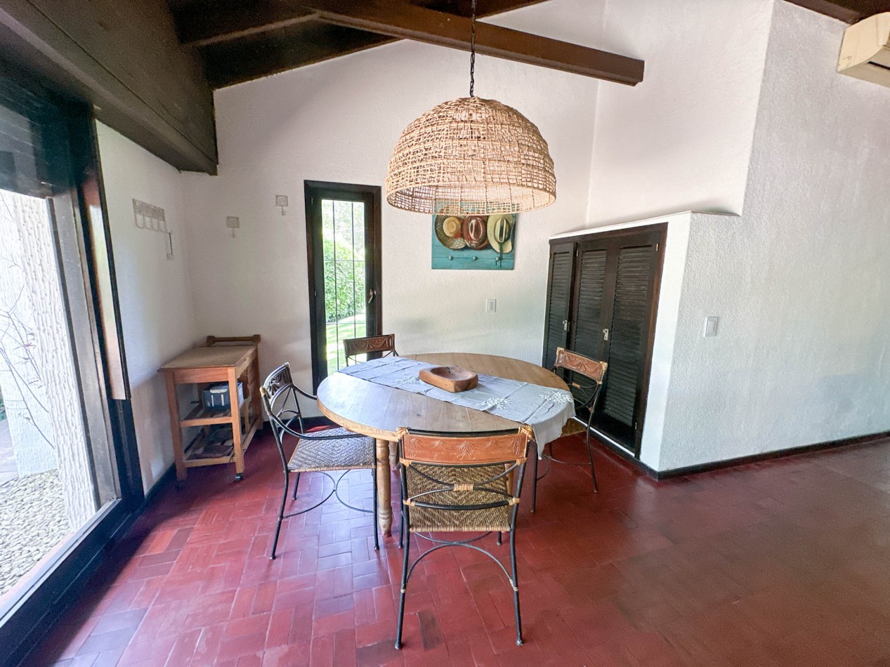 CASA A LA VENTA EN PINAMAR