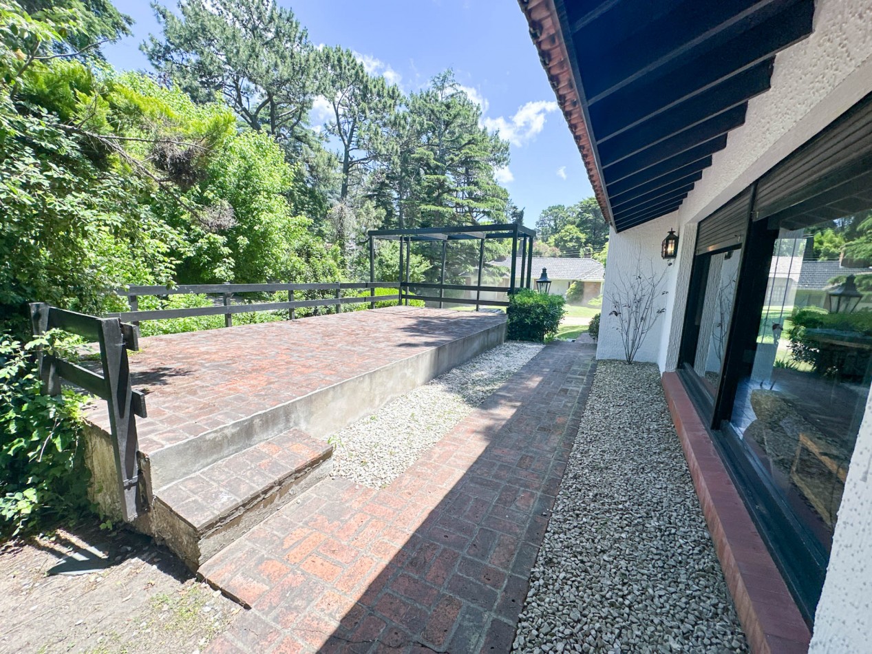 CASA A LA VENTA EN PINAMAR