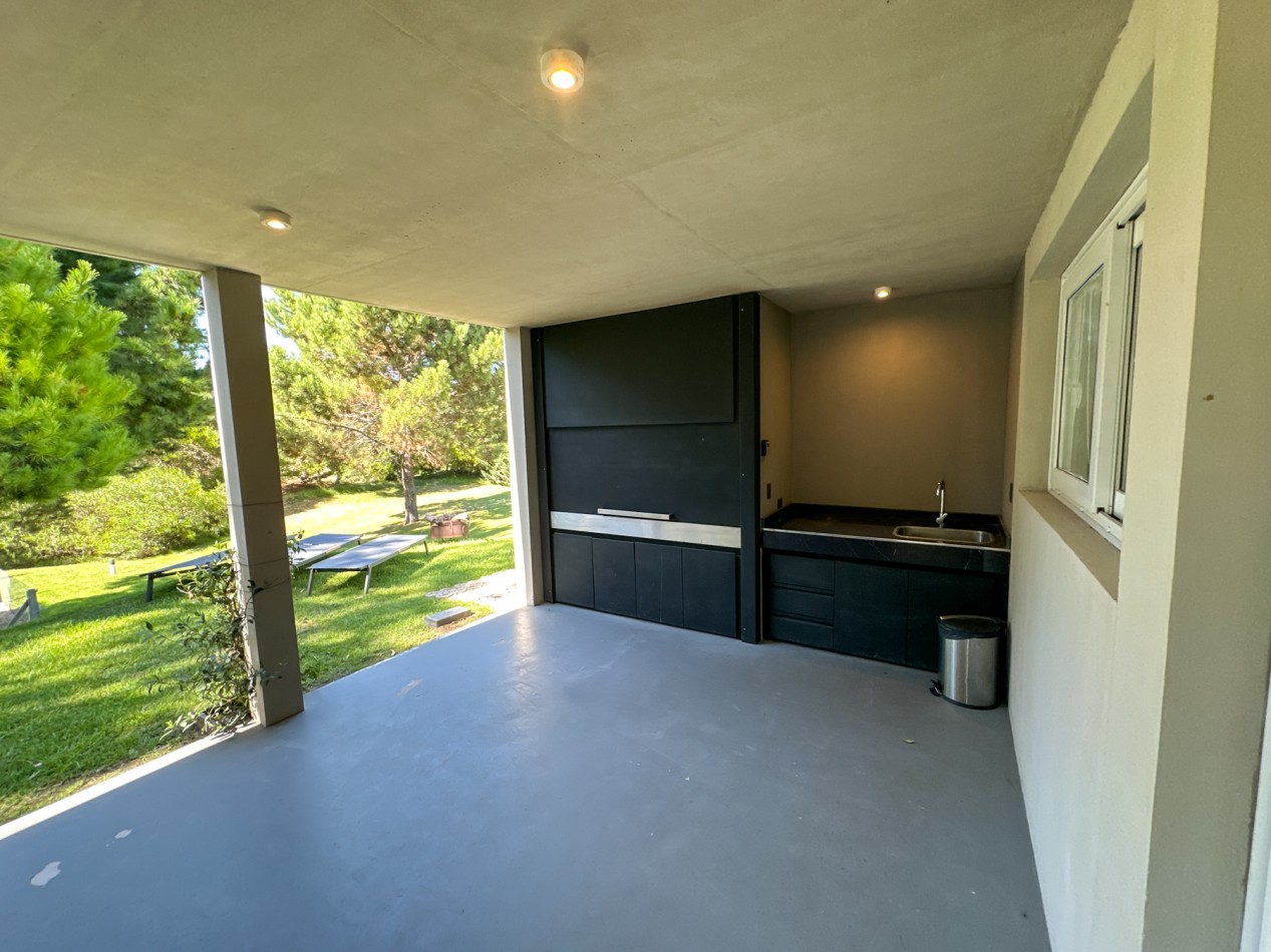 VENTA CASA COSTA ESMERALDA