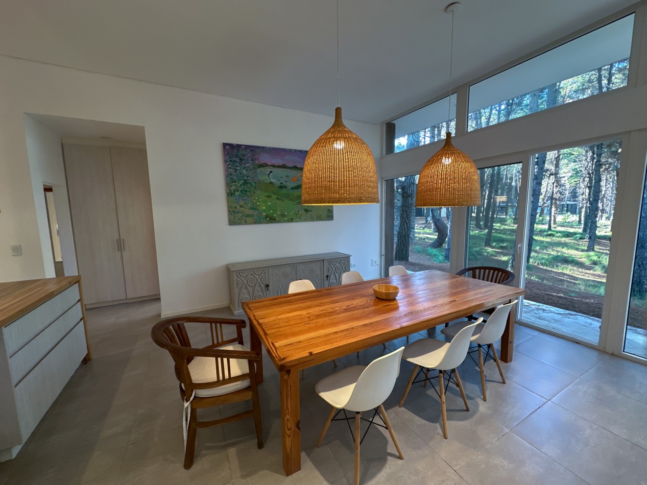 Casa en Venta en Villarobles Pinamar 5 Ambientes 4 Dormitorios
