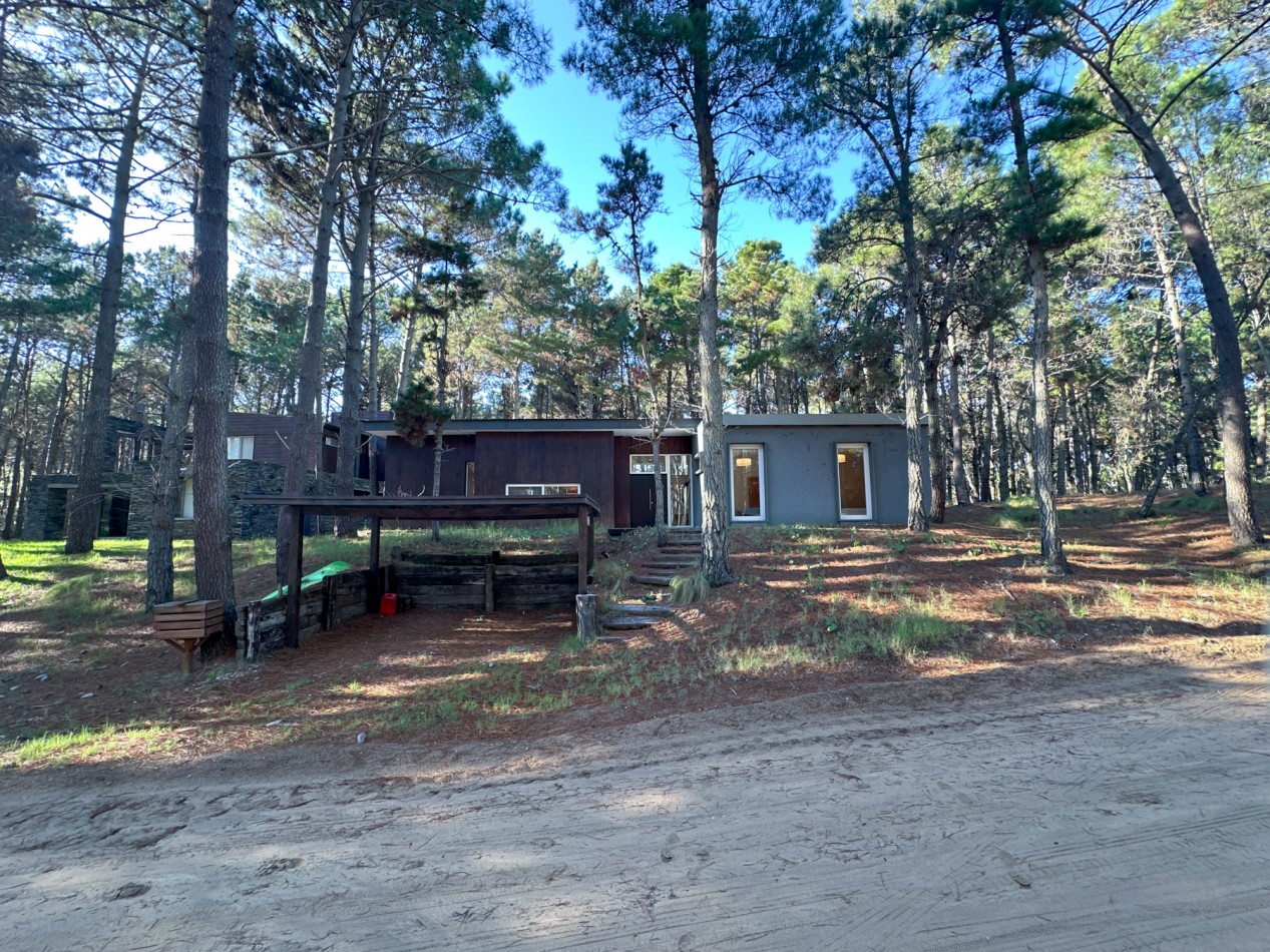 Casa en Venta en Villarobles Pinamar 5 Ambientes 4 Dormitorios