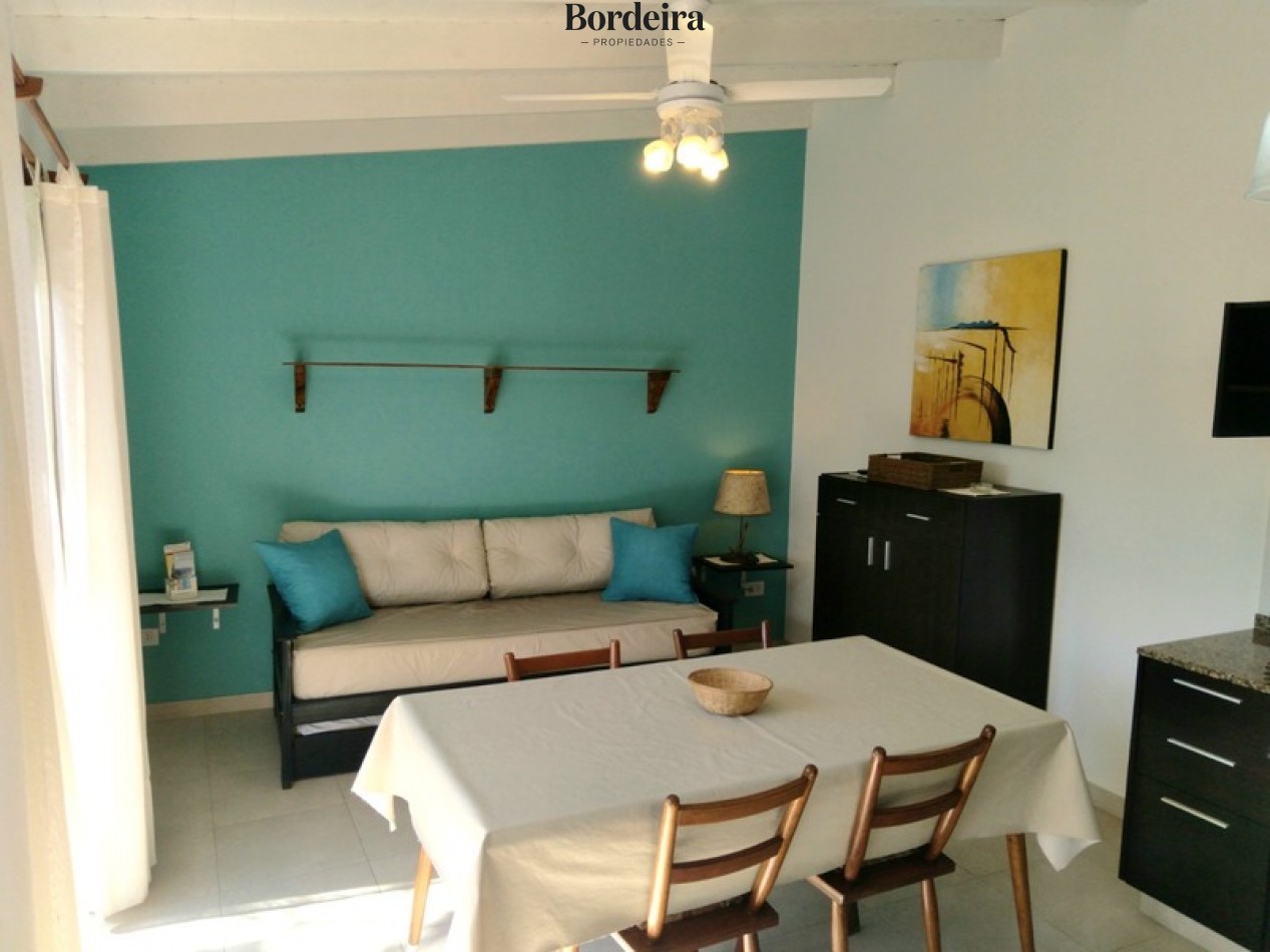 Venta Villa Gesell Departamentos Complejo de 6 unidades cerca del mar