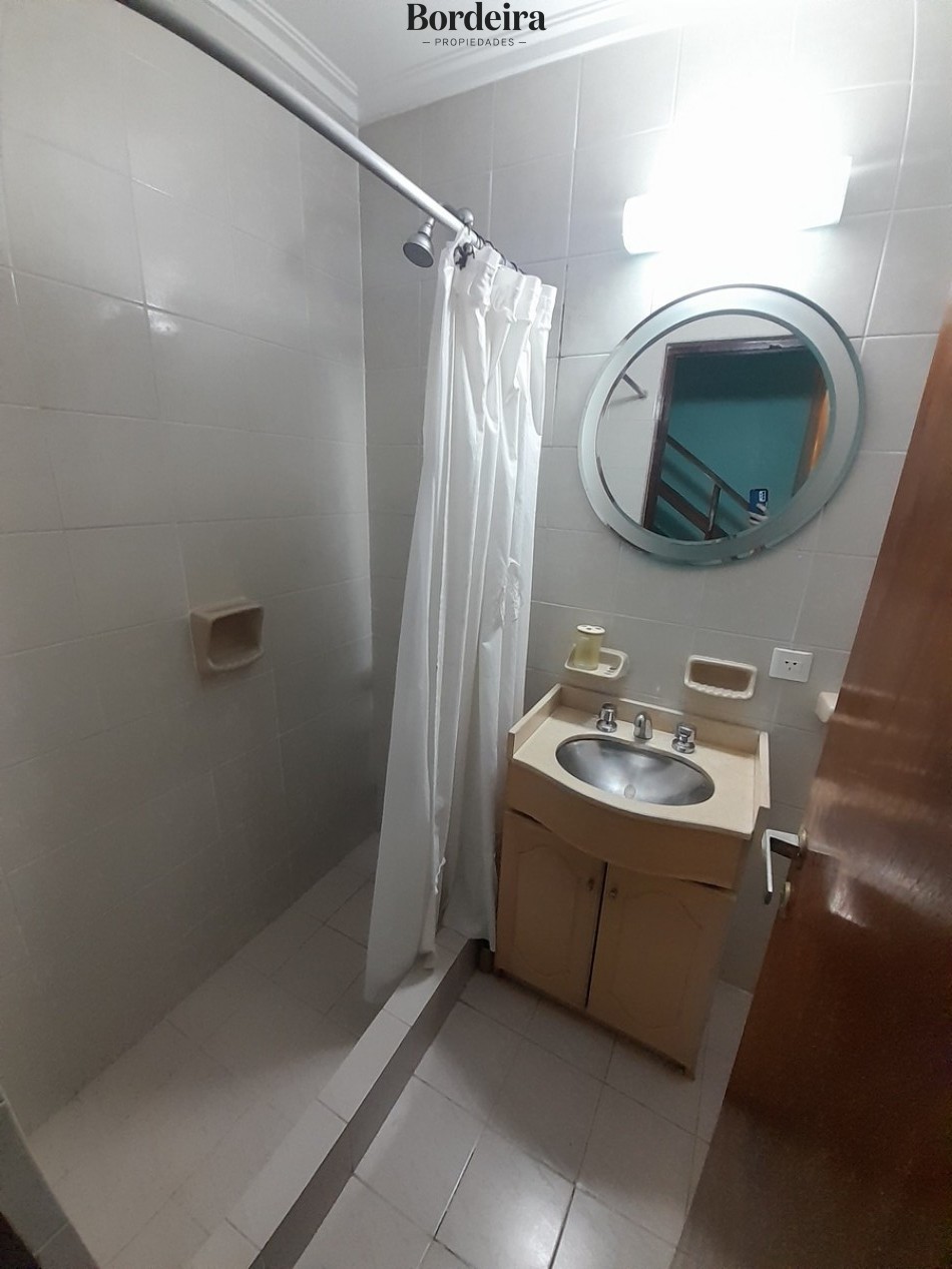 Venta departamento Villa Gesell 4 ambientes zona centro