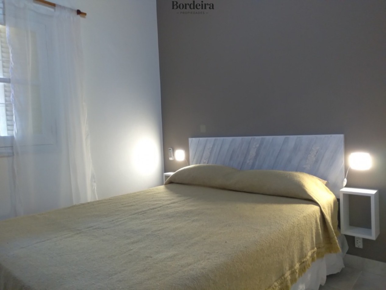 Venta Villa Gesell Departamentos Complejo de 6 unidades cerca del mar