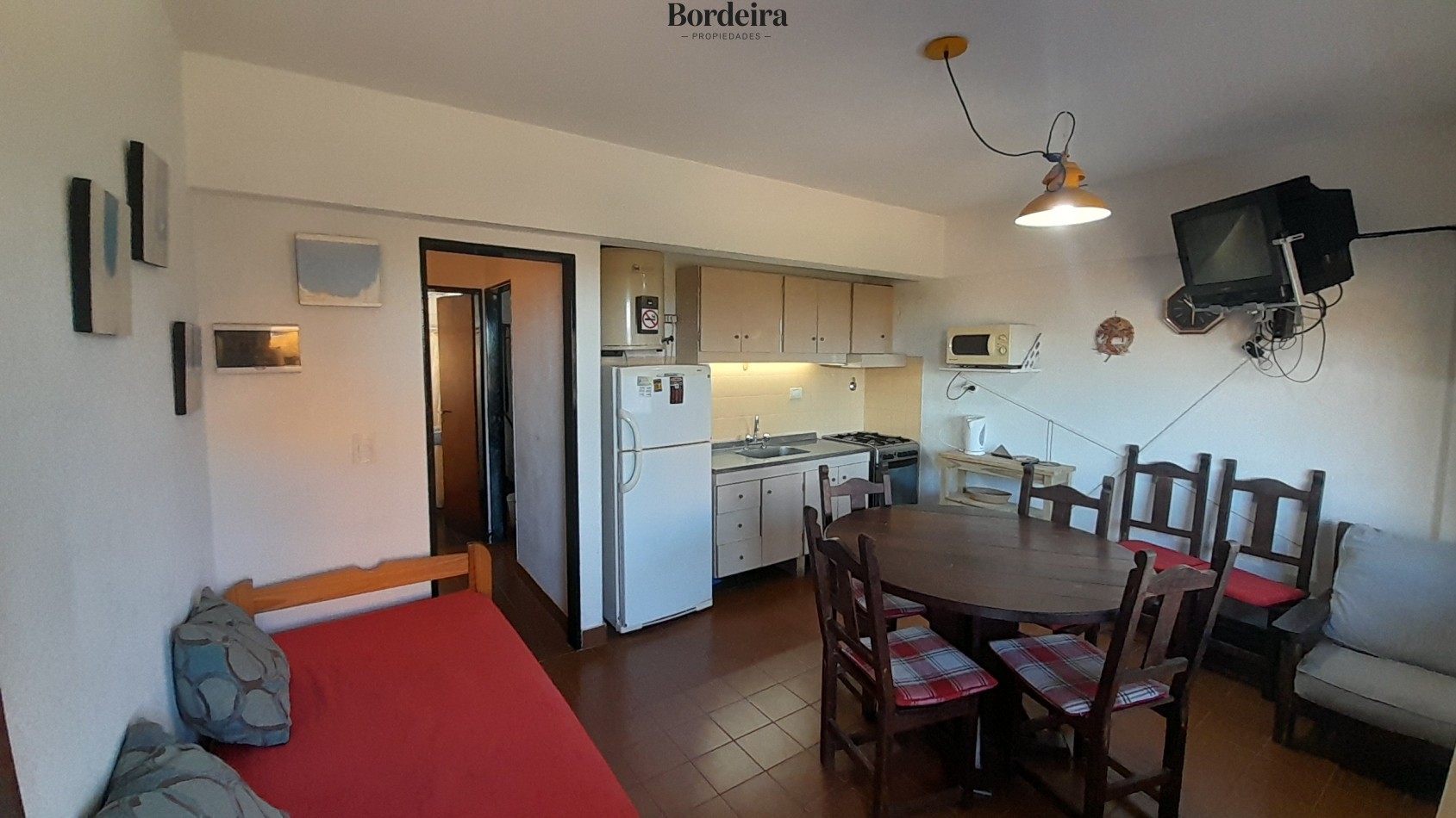 Venta Departamento Villa Gesell con cochera y baulera