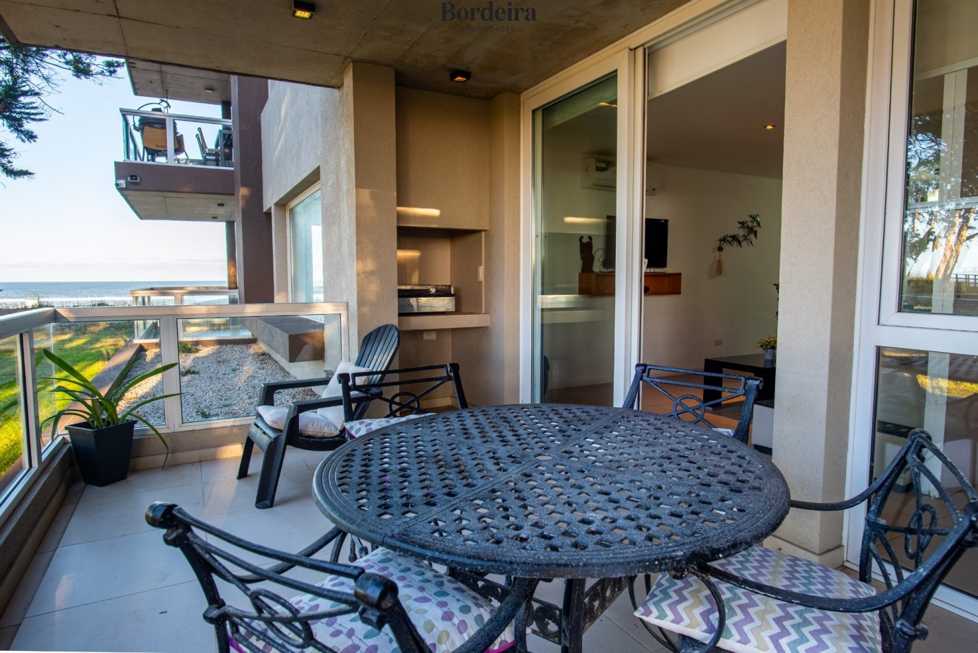 Venta Departamento Las Gaviotas vistal al mar 3 ambientes