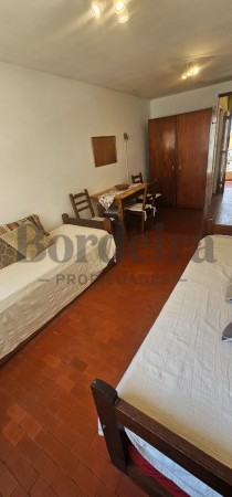Venta de departamento monoambiente en Pinamar