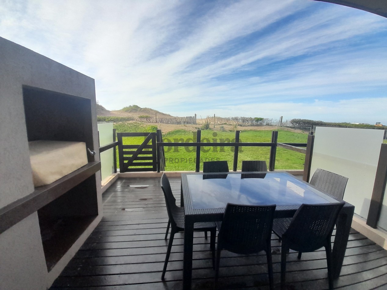 Venta departamento Mar de las Pampas Complejo Linda Bay vista al mar