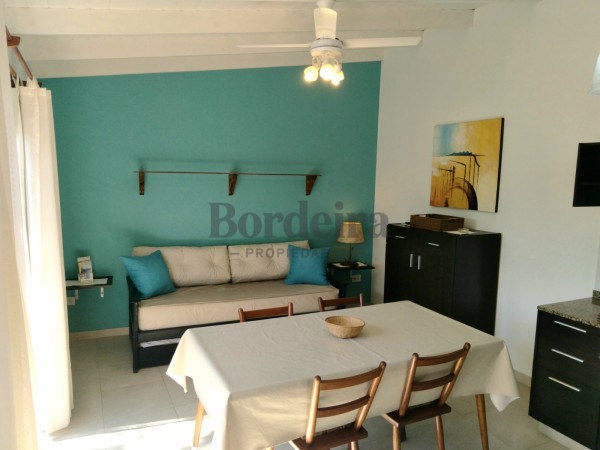 Venta Villa Gesell Departamentos Complejo de 6 unidades cerca del mar