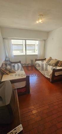 Venta de departamento monoambiente en Pinamar