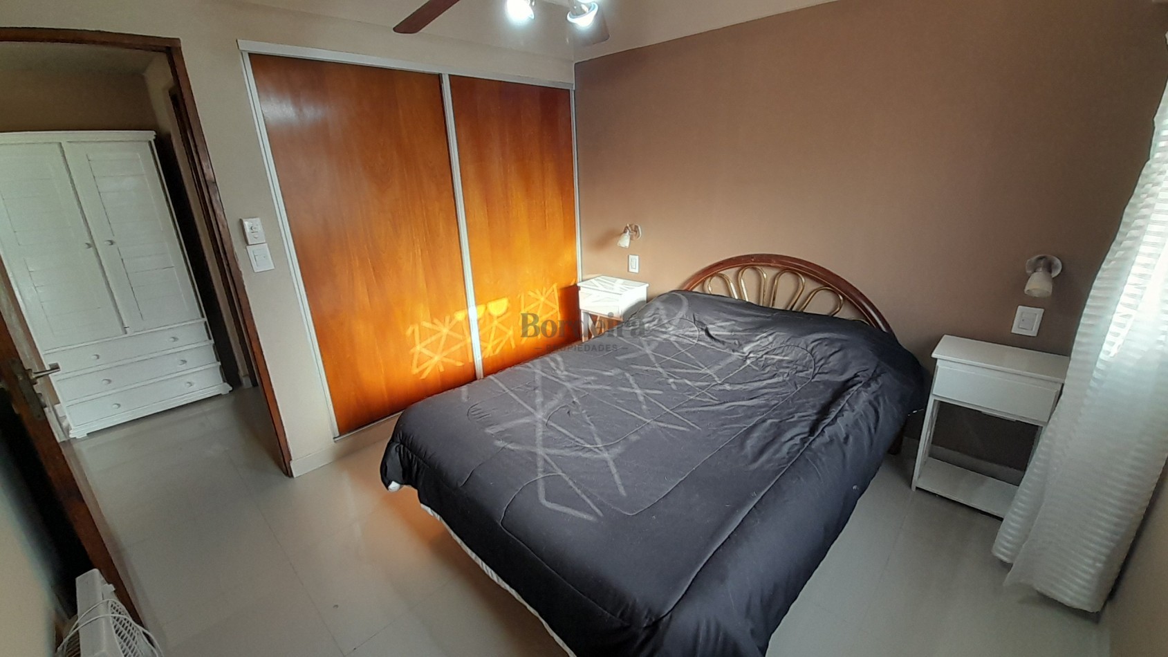 Venta Departamento 2ambientes con cochera Villa Gesell Zona Norte