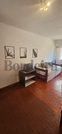 Venta de departamento monoambiente en Pinamar