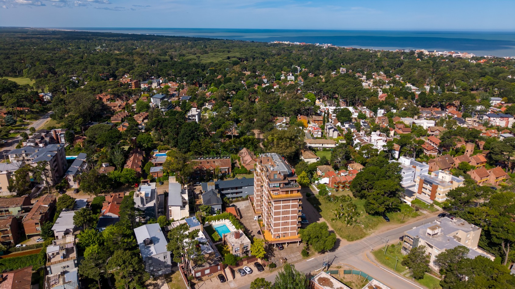 Alquiler anual  duplex 2 en Pinamar Chico