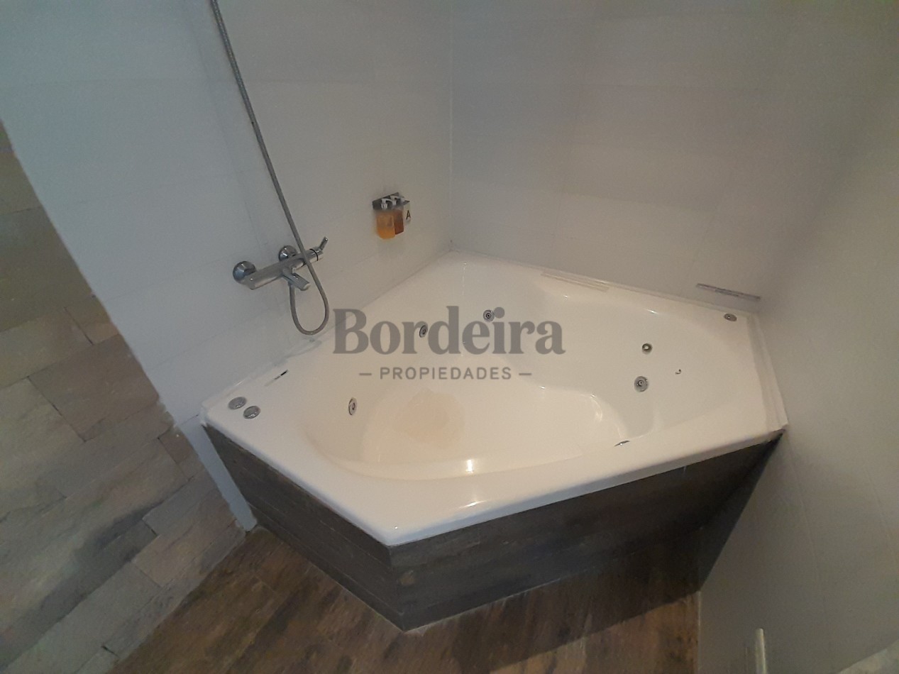 Venta departamento Mar de las Pampas Complejo Linda Bay vista al mar