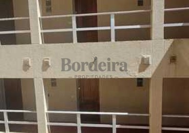 Venta de departamento monoambiente en Pinamar